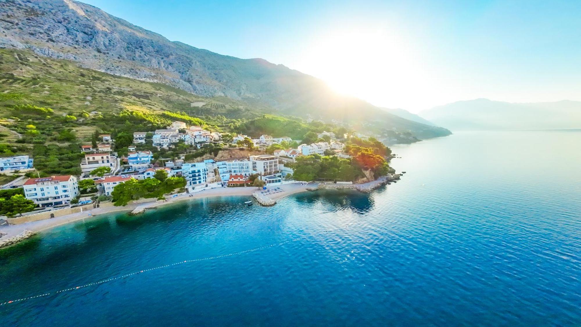 More Medici Apartments Omiš Esterno foto